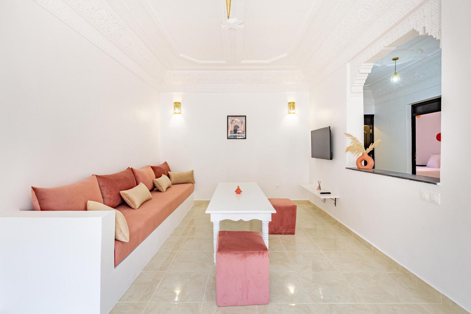 Riad Dar Juma, Suites & Appartements, Spa & Piscine Chauffee Marrakesh Buitenkant foto
