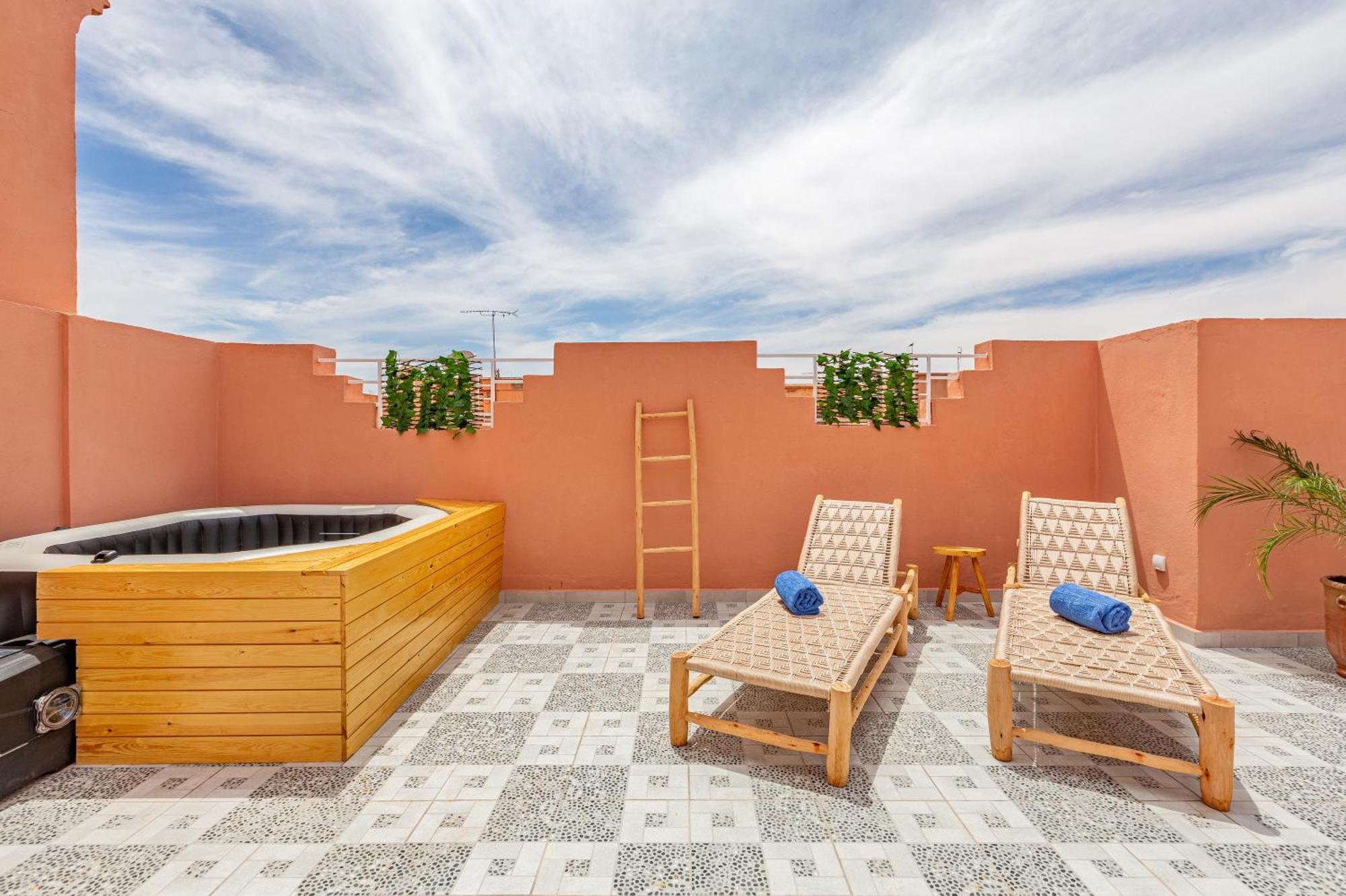 Riad Dar Juma, Suites & Appartements, Spa & Piscine Chauffee Marrakesh Buitenkant foto