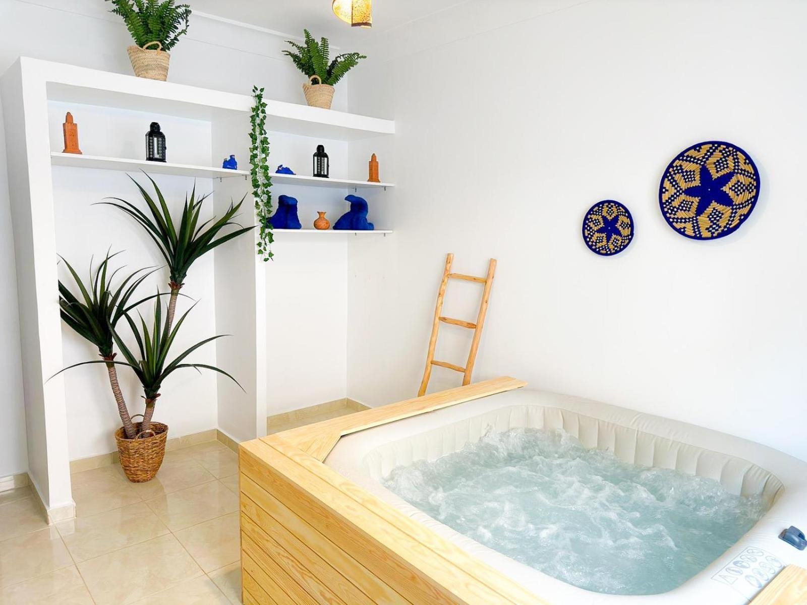 Riad Dar Juma, Suites & Appartements, Spa & Piscine Chauffee Marrakesh Buitenkant foto